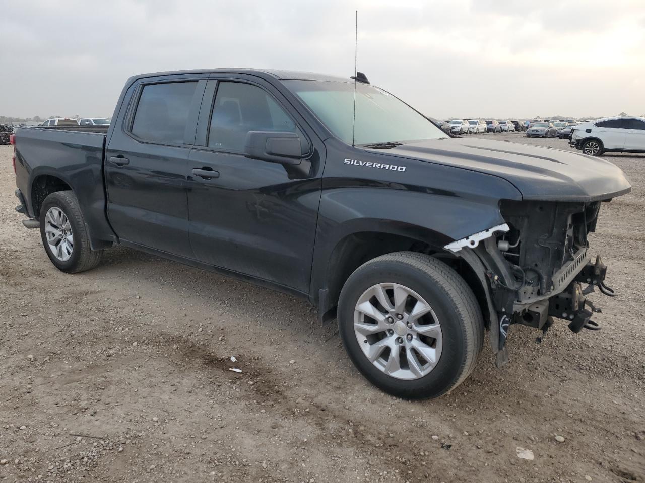 2019 Chevrolet Silverado VIN 3GCPWBEH4KG223857 Copart auction photo, front end / minor dent/scratches damage thumbnail 4