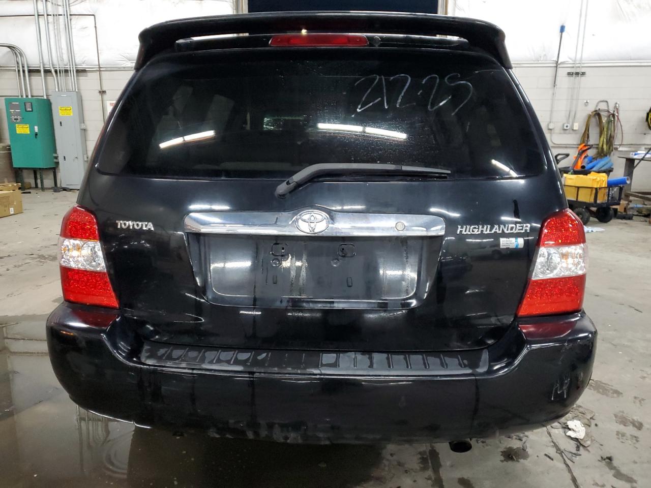 2006 Toyota Highlander VIN JTEDW21A360011906 Copart auction photo, front end / side damage thumbnail 6