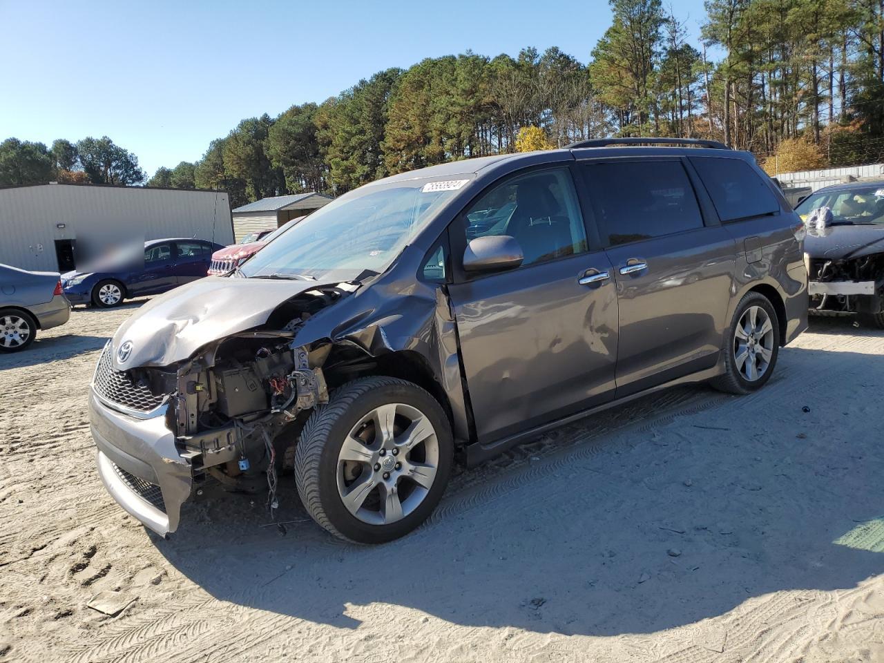 2013 Toyota Sienna VIN 5TDXK3DC4DS292656