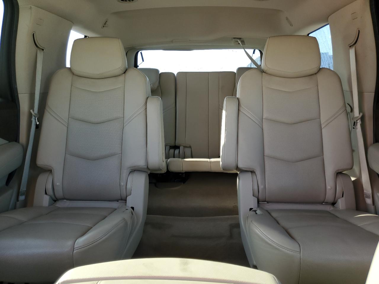2015 Cadillac Escalade VIN 1GYS3NKJ9FR553120 Copart auction photo, front end / minor dent/scratches damage thumbnail 10