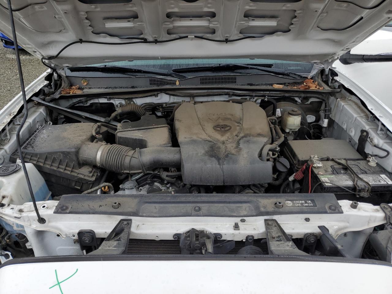 2018 Toyota Tacoma VIN 3TMBZ5DN8JM015636 Copart auction photo, front end damage thumbnail 11