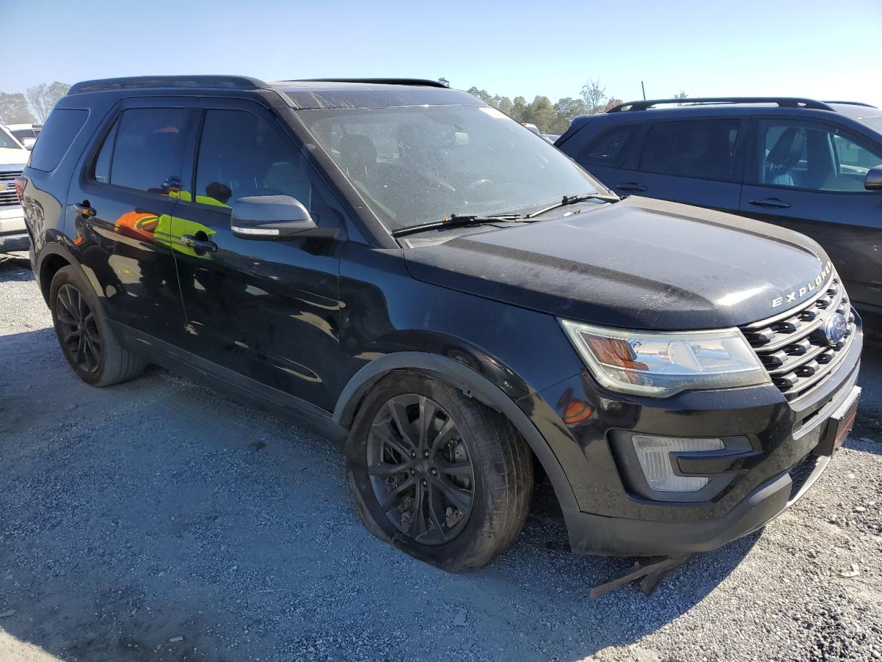 2017 Ford Explorer VIN 1FM5K7D80HGD49649 Copart auction photo, front end damage thumbnail 4