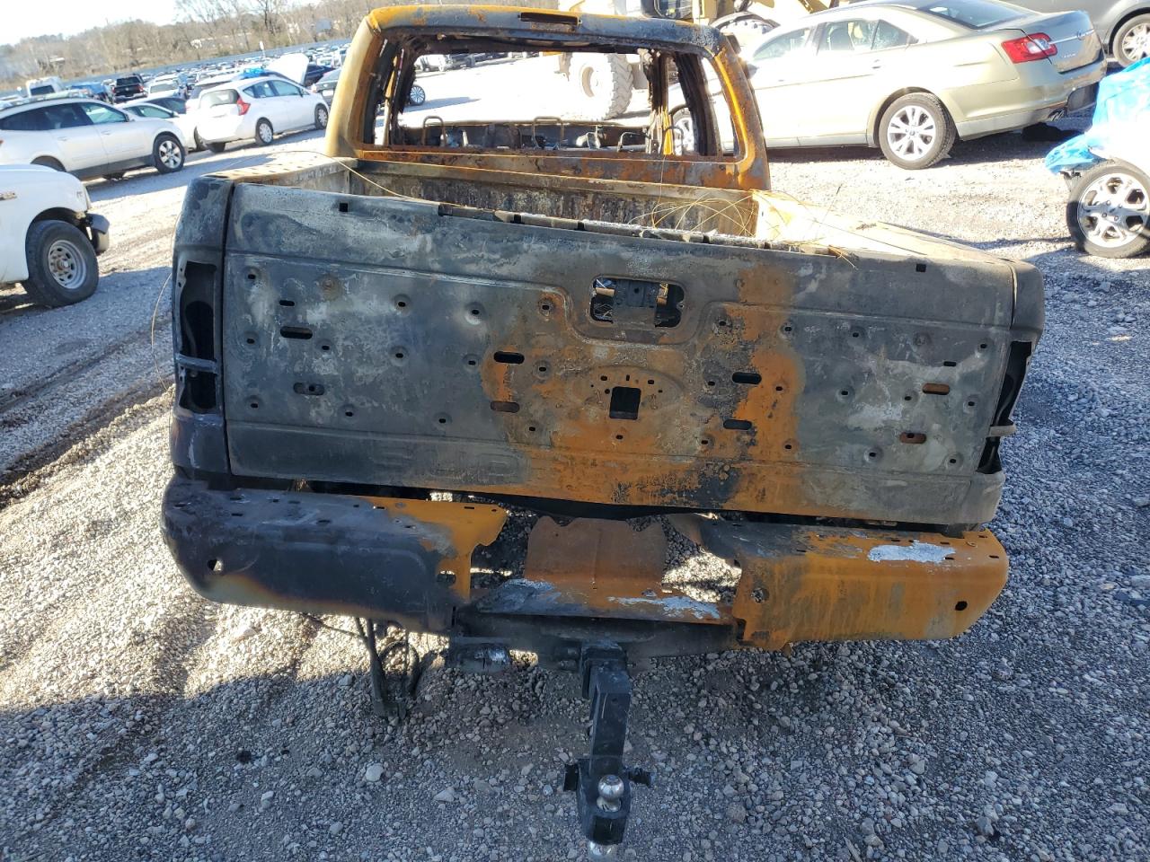 2015 Ford F250 VIN 1FT7W2BT6FED62975 Copart auction photo, burn damage thumbnail 6