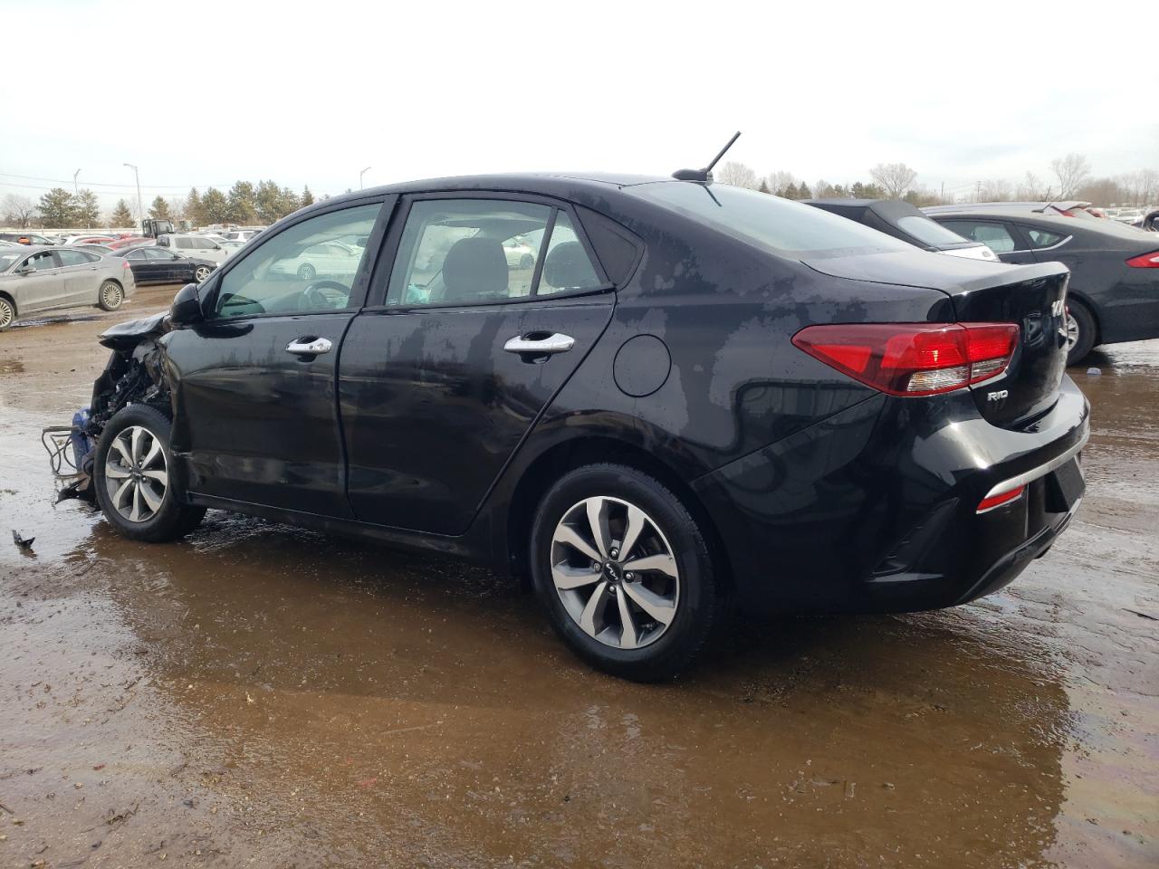 2022 KIA Rio VIN 3KPA24AD5NE484611 Copart auction photo, front end / side damage thumbnail 2