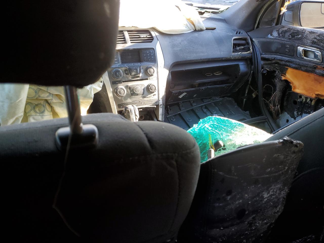 2015 Ford Explorer VIN 1FM5K8D84FGB55029 Copart auction photo, front end / burn - interior damage thumbnail 8