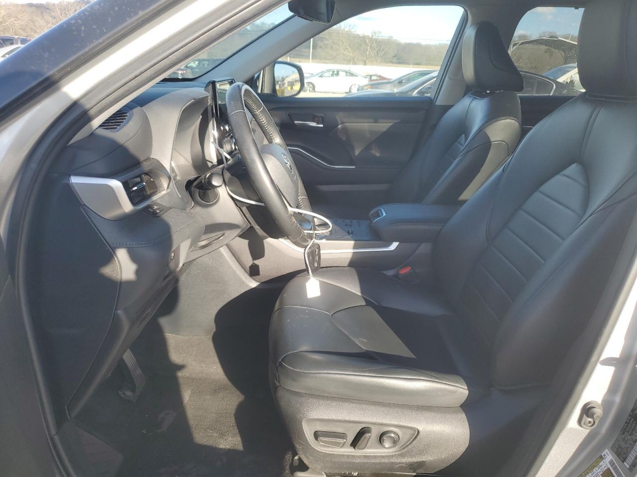2023 Toyota Highlander VIN 5TDKDRAH0PS024781 Copart auction photo, front end damage thumbnail 7