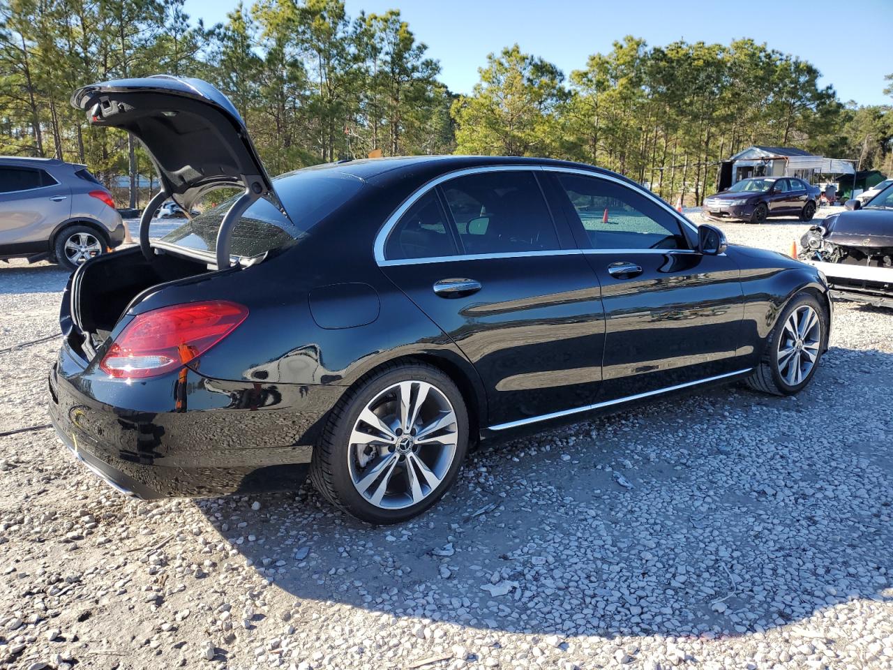 2018 Mercedes-Benz C-klasse VIN 55SWF4JB4JU276960 Copart auction photo, rear end / minor dent/scratches damage thumbnail 3