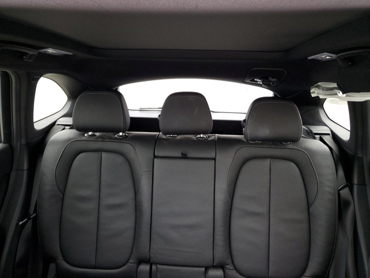 2018 BMW X1 VIN WBXHT3C31J5L26334 Copart auction photo, front end / rear end damage thumbnail 10