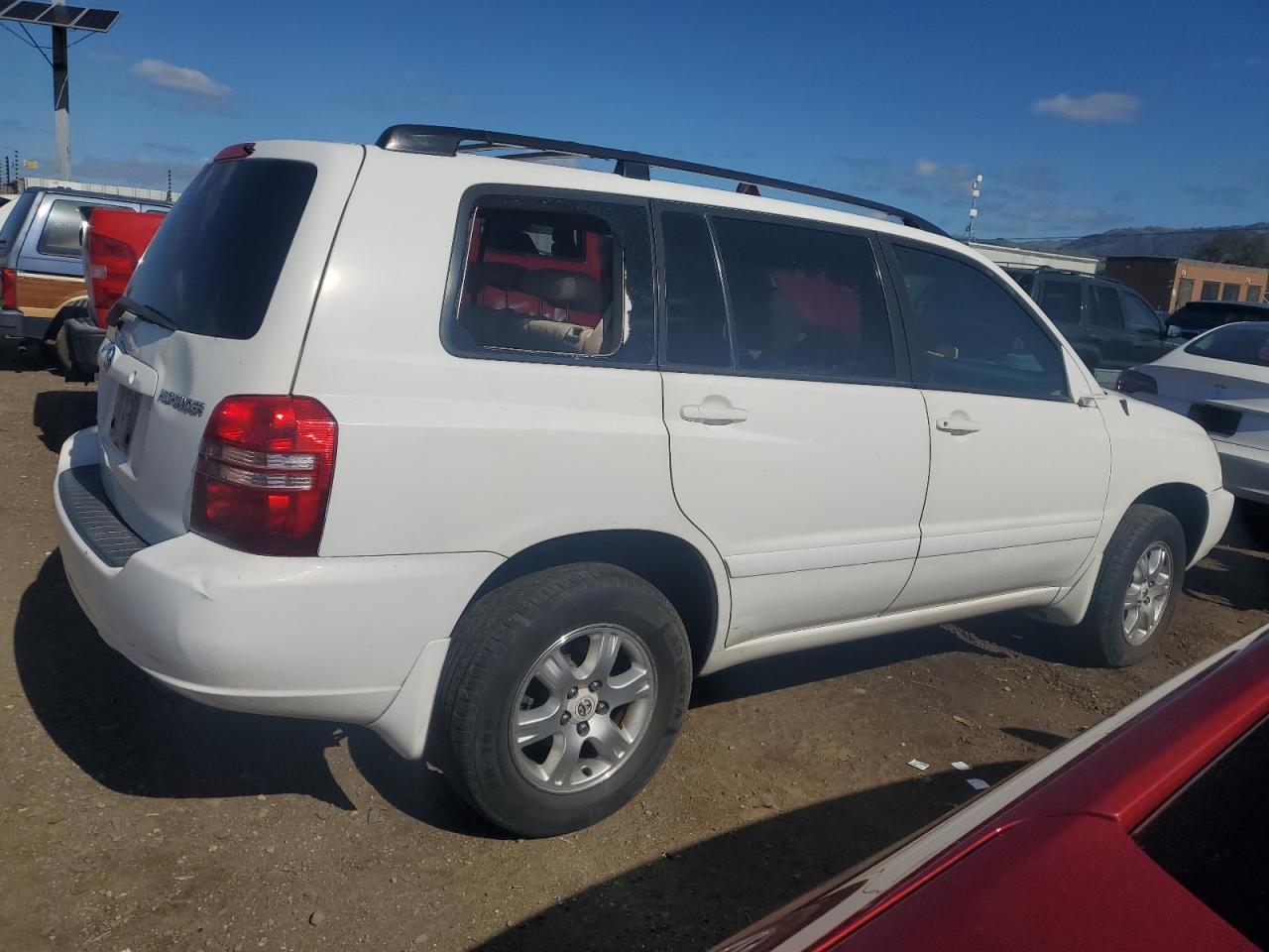 2002 Toyota Highlander VIN JTEHF21A620064045 Copart auction photo, vandalism / rear end damage thumbnail 3