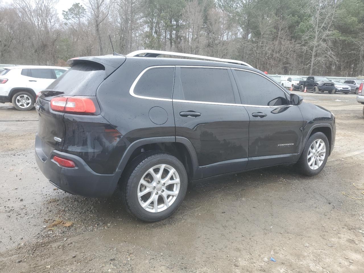 2018 Jeep Grand Cherokee VIN 1C4PJLLB1JD597003 Copart auction photo, front end / minor dent/scratches damage thumbnail 3