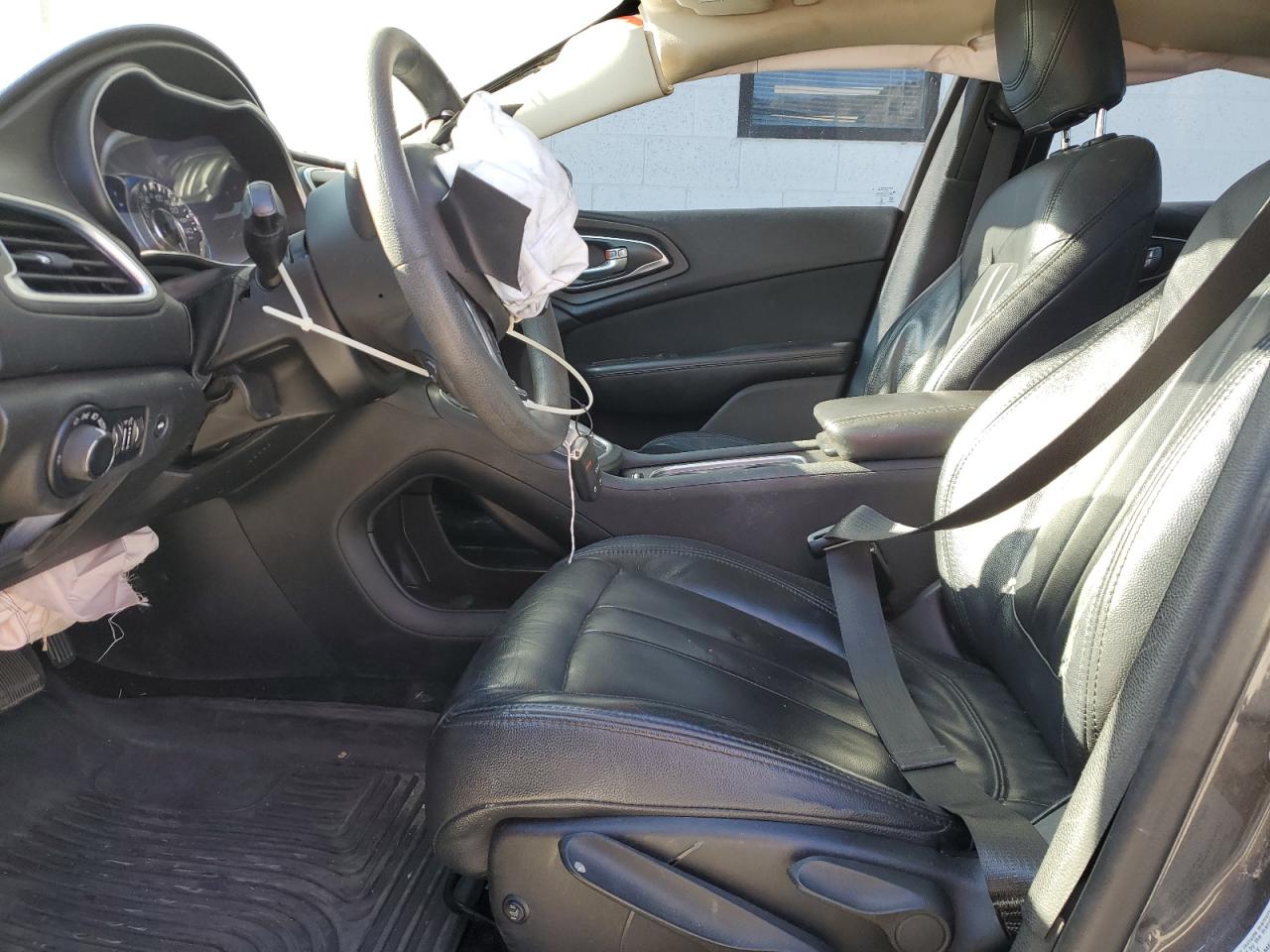 2015 Chrysler 200 VIN 1C3CCCFB4FN759944 Copart auction photo, front end / all over damage thumbnail 7
