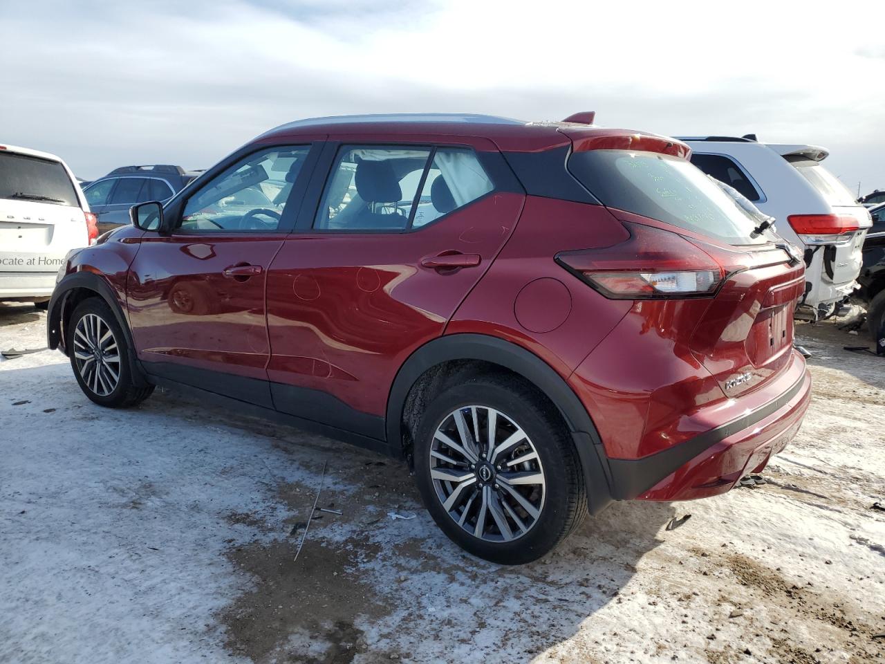 2022 Nissan Kicks VIN 3N1CP5CV9NL482719 Copart auction photo, front end / minor dent/scratches damage thumbnail 2