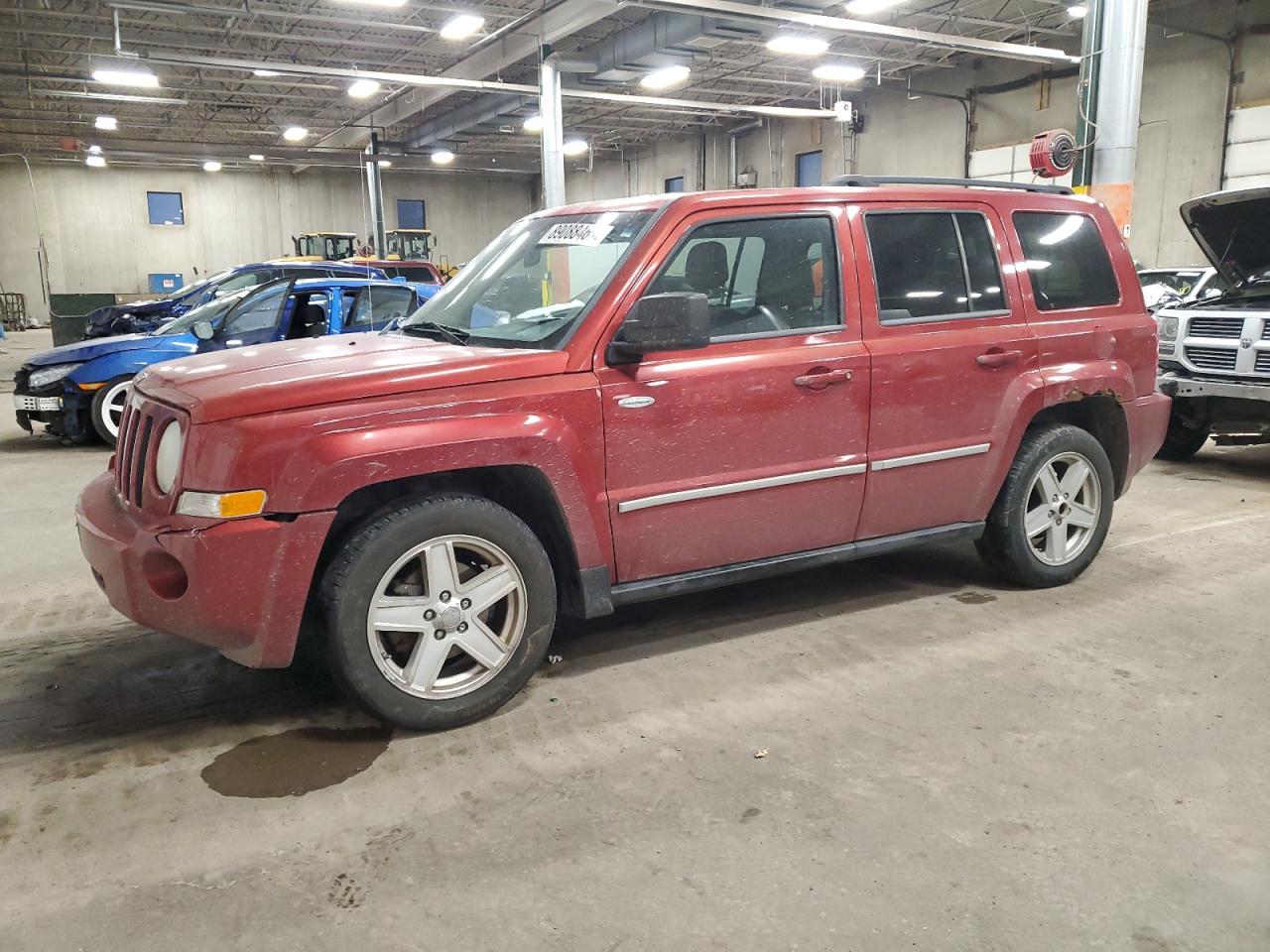 2010 Jeep Liberty (Patriot) VIN 1J4NF1GB5AD620526