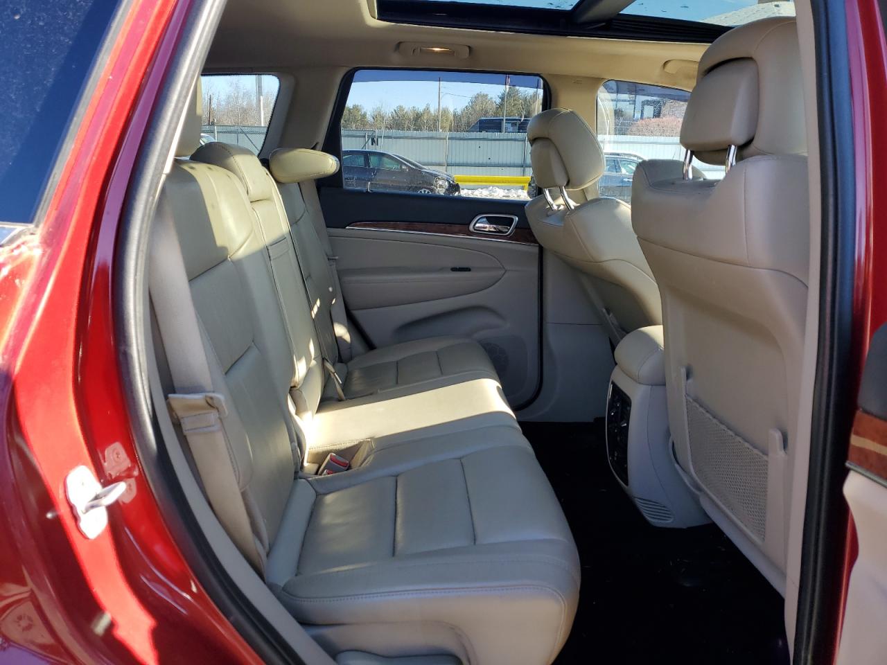2011 Jeep Grand Cherokee VIN 1J4RR5GG4BC703206 Copart auction photo, water/flood damage thumbnail 11