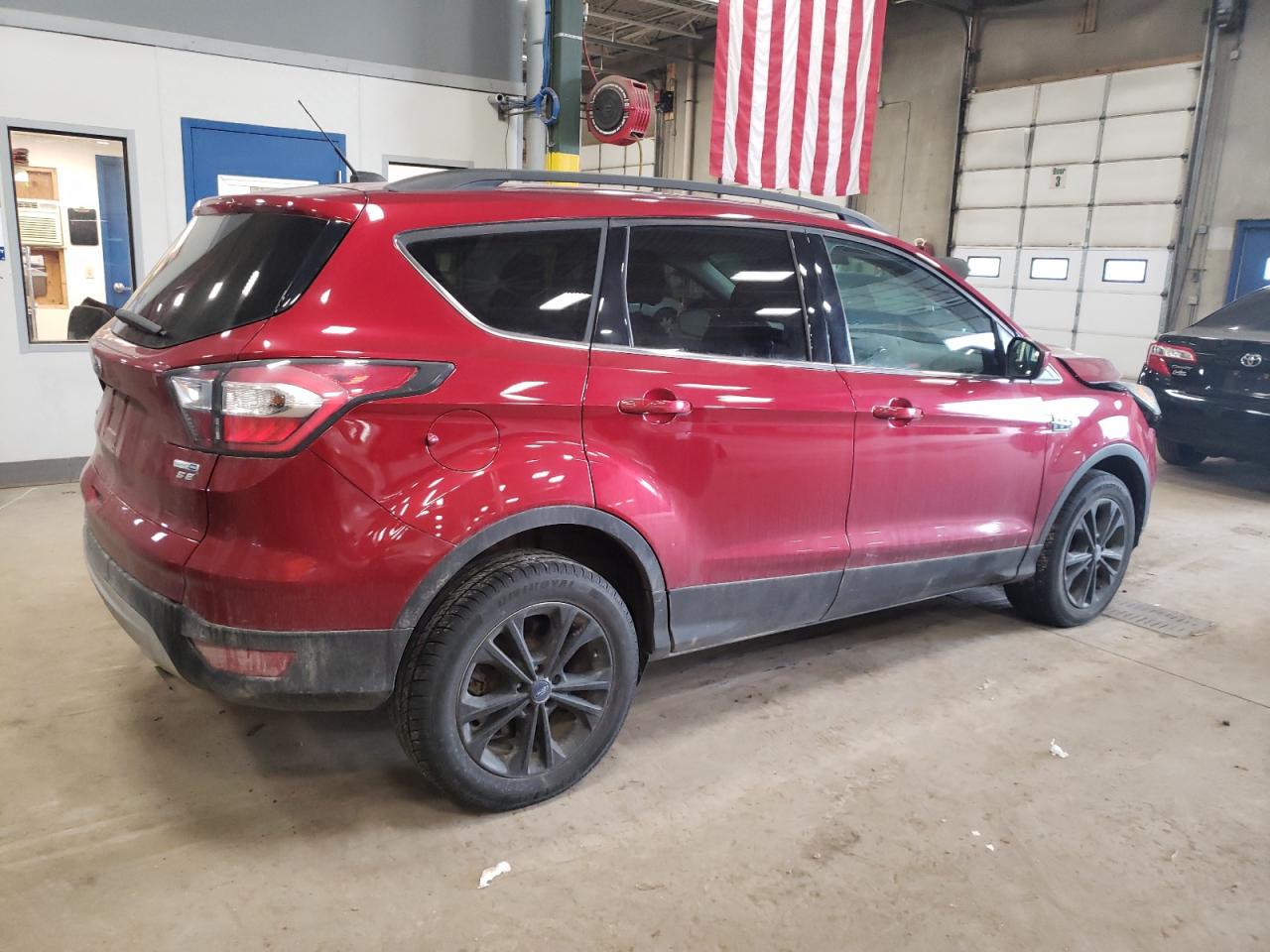 2017 Ford Escape VIN 1FMCU9GD9HUB53183 Copart auction photo, front end damage thumbnail 3