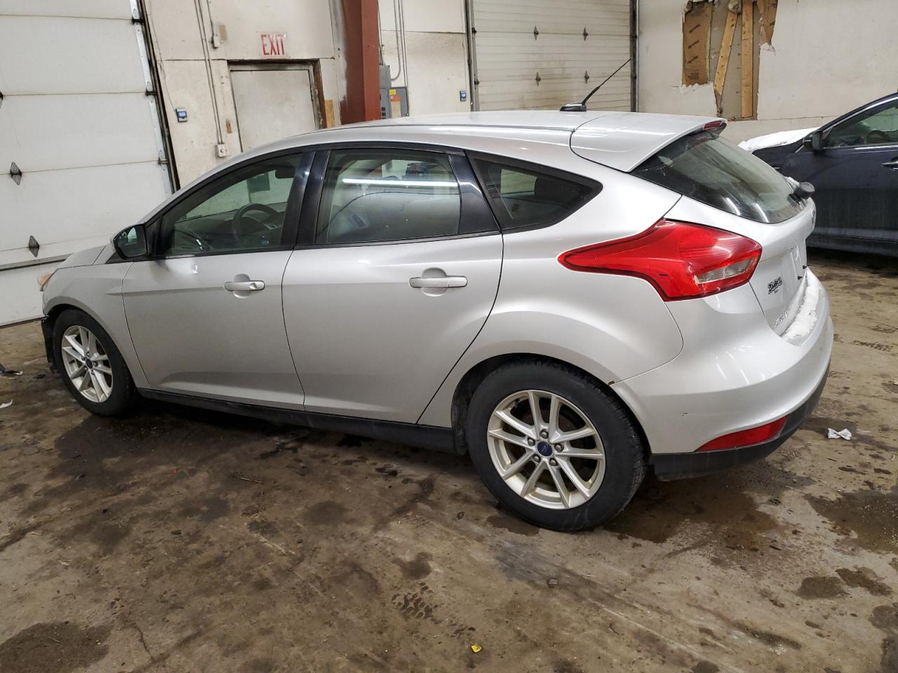 2016 Ford Focus VIN 1FADP3K2XGL204316 Copart auction photo, front end damage thumbnail 2