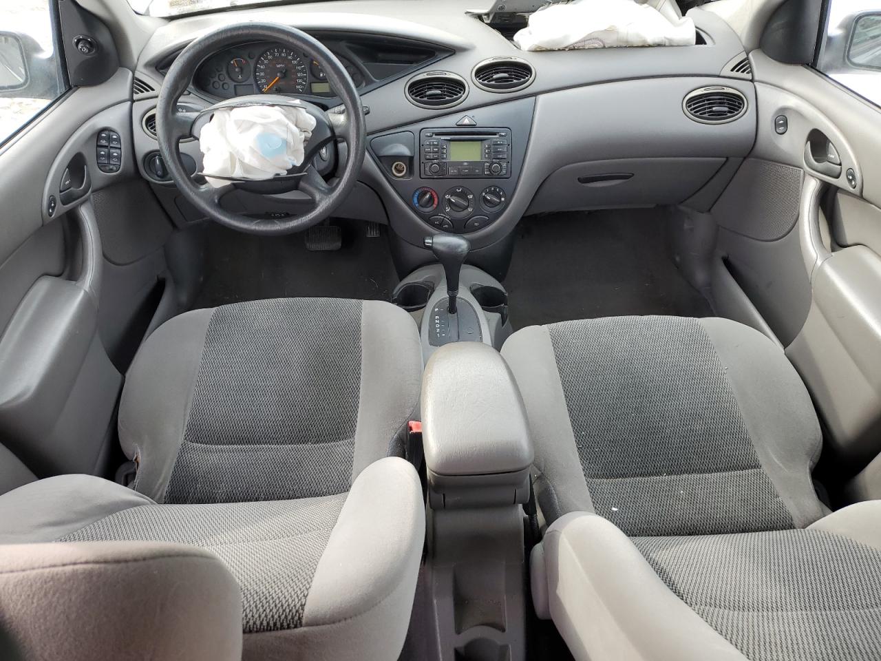 2003 Ford Focus VIN 1FAHP36363W315572 Copart auction photo, front end damage thumbnail 8