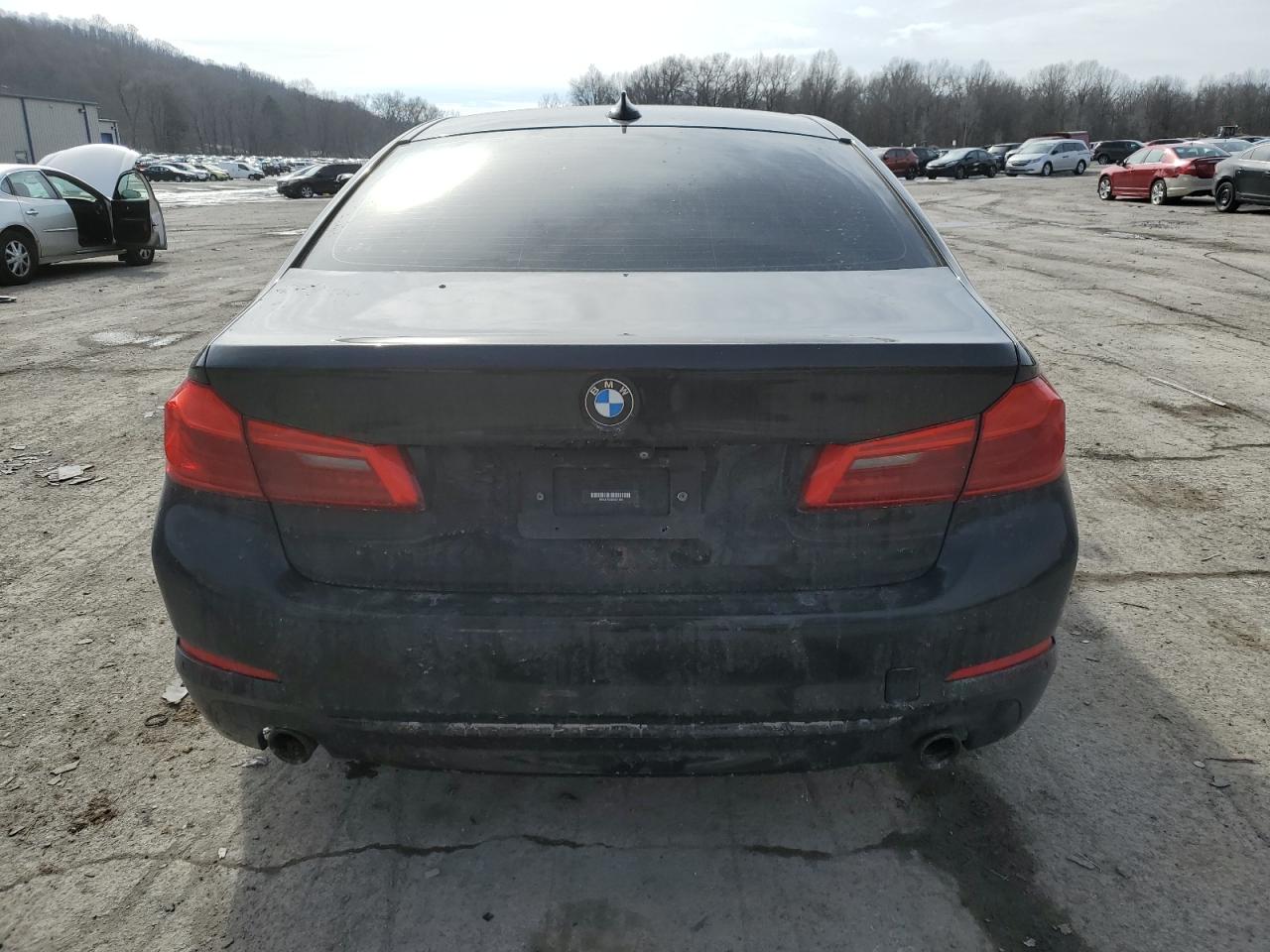 2019 BMW 5er VIN WBAJA7C55KG911384 Copart auction photo, front end damage thumbnail 6