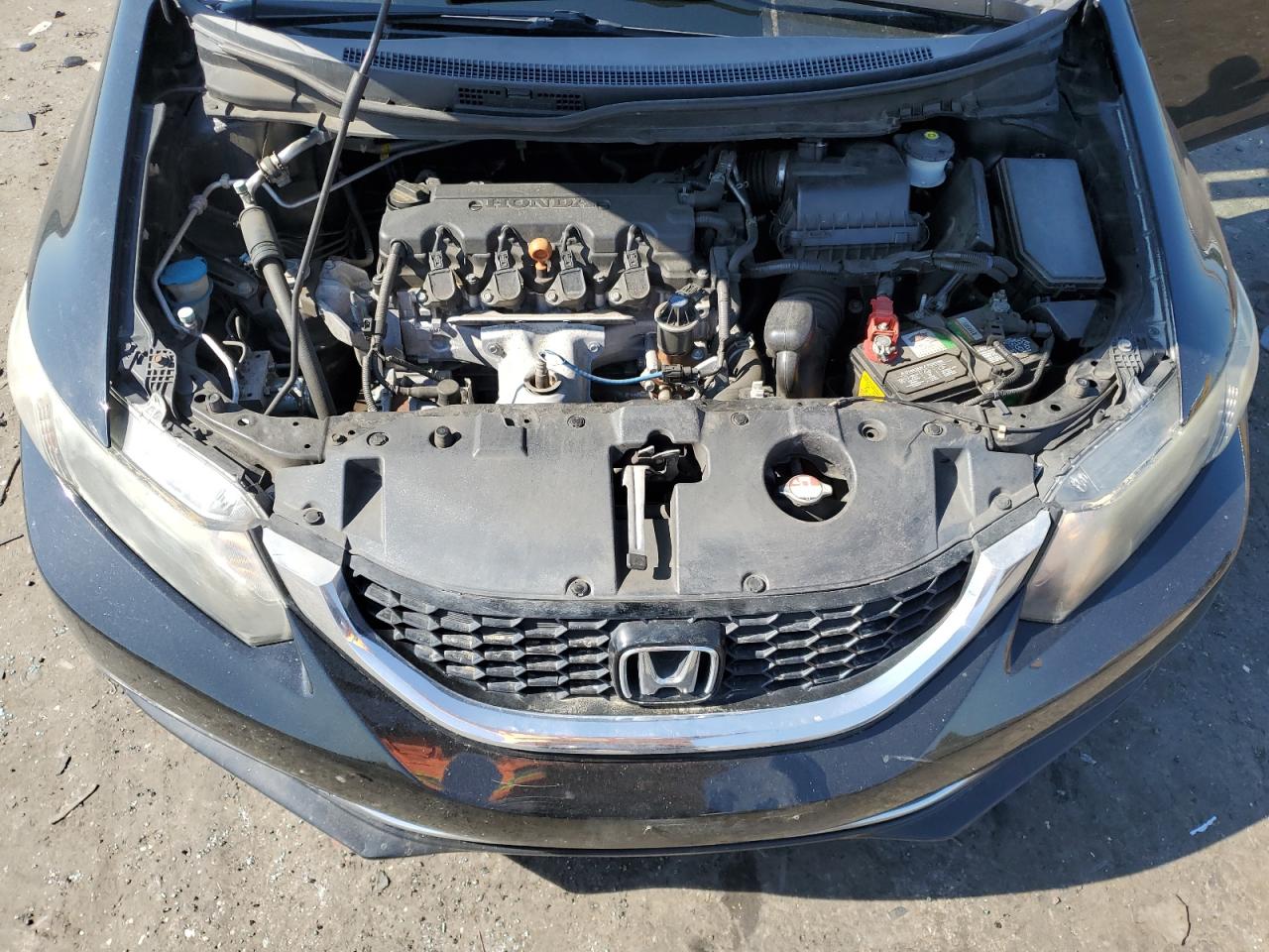 2015 Honda Civic VIN 19XFB2F80FE086617 Copart auction photo, rear end / minor dent/scratches damage thumbnail 13