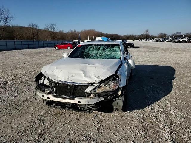 2010 Hyundai Genesis VIN KMHGC4DEXAU079847 Copart auction photo, all over damage thumbnail 11