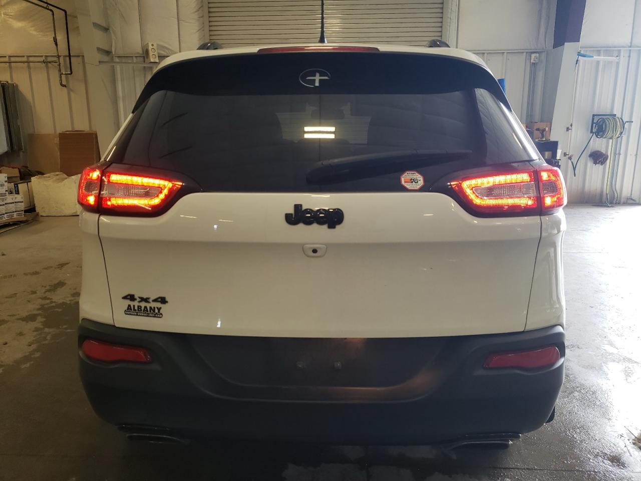 2015 Jeep Grand Cherokee VIN 1C4PJMCS4FW750443 Copart auction photo, front end damage thumbnail 6