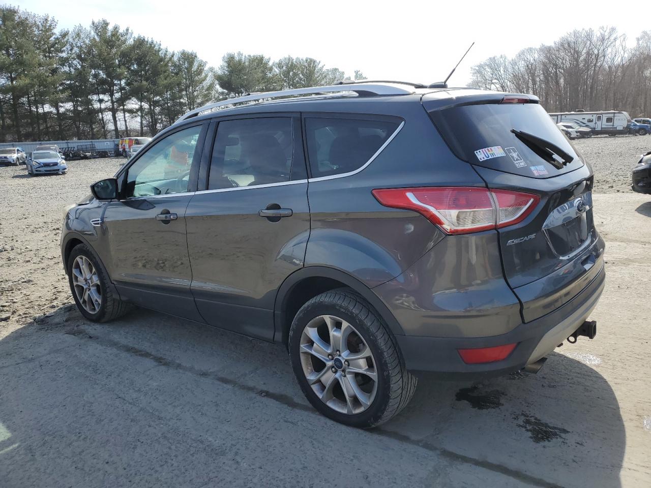 2016 Ford Escape VIN 1FMCU9J94GUB02712 Copart auction photo, front end / minor dent/scratches damage thumbnail 2