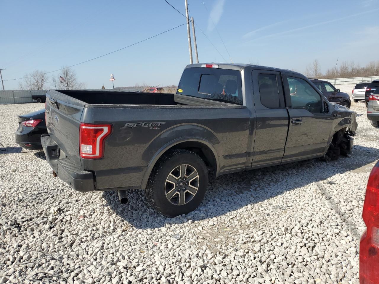 2016 Ford F-150 VIN 1FTFX1EG9GFC18656 Copart auction photo, side / front end damage thumbnail 3