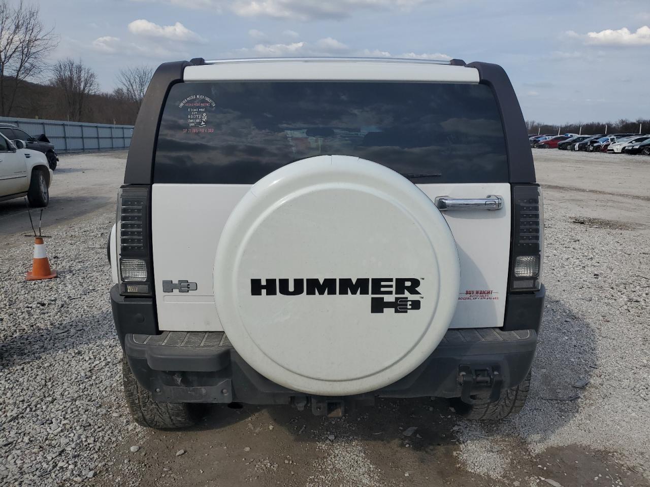 2008 Hummer H3 VIN 5GTEN13E088127759 Copart auction photo, side / front end damage thumbnail 6