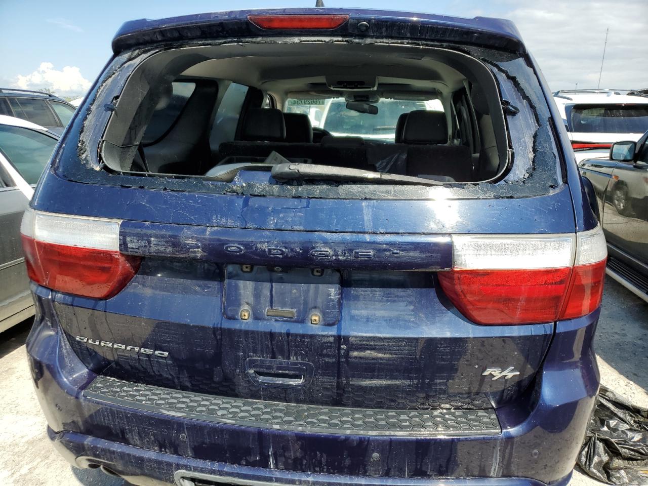 2012 Dodge Durango VIN 1C4SDHCT0CC210764 Copart auction photo, water/flood / minor dent/scratches damage thumbnail 6