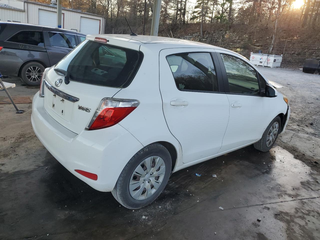 2012 Toyota Yaris VIN JTDKTUD32CD516840 Copart auction photo, front end damage thumbnail 3