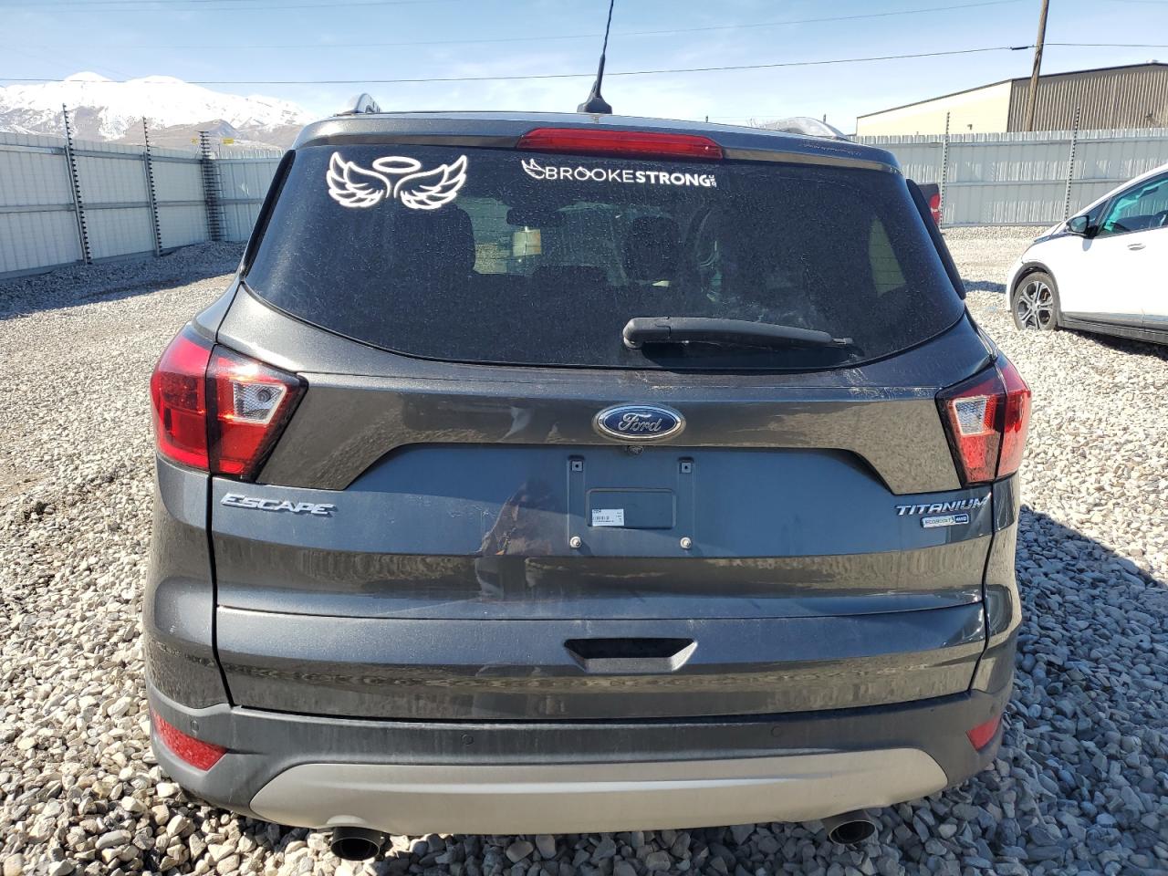 2019 Ford Escape VIN 1FMCU9J90KUA00316 Copart auction photo, front end / side damage thumbnail 6