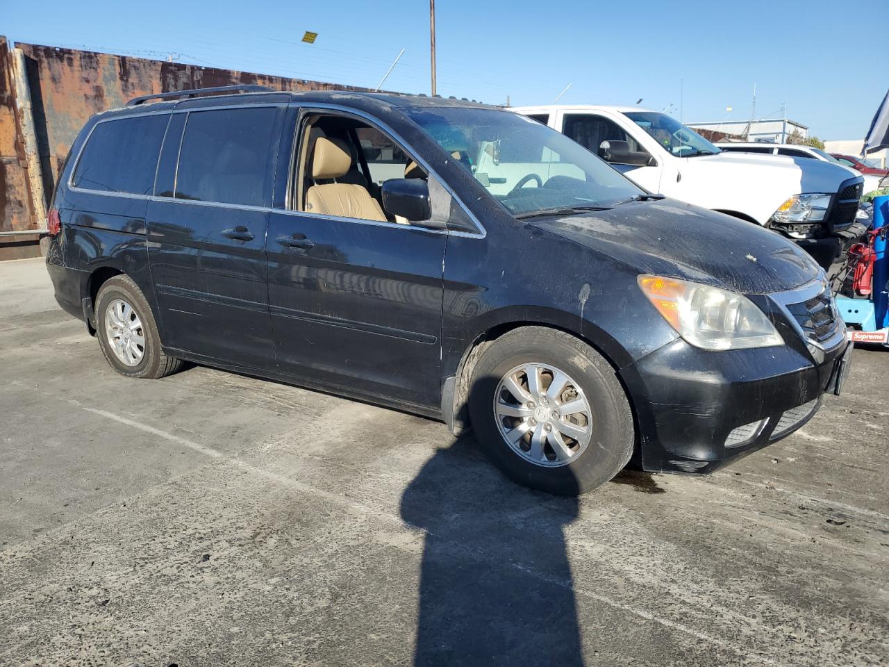 2009 Honda Odyssey VIN 5FNRL38689B020066 Copart auction photo, side / minor dent/scratches damage thumbnail 4