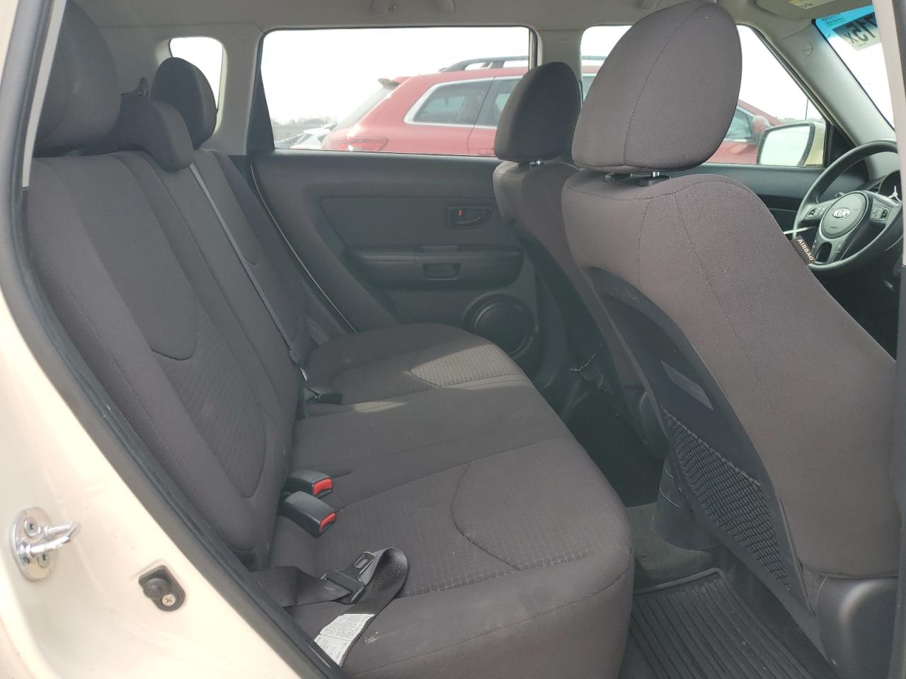 2013 KIA Soul VIN KNDJT2A50D7761965 Copart auction photo, minor dent/scratches damage thumbnail 10