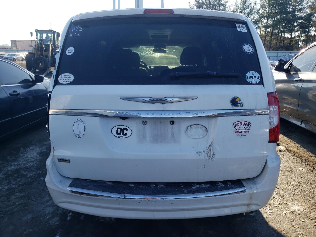 2014 Chrysler Town & Country VIN 2C4RC1BG7ER396634 Copart auction photo, rear end / side damage thumbnail 6