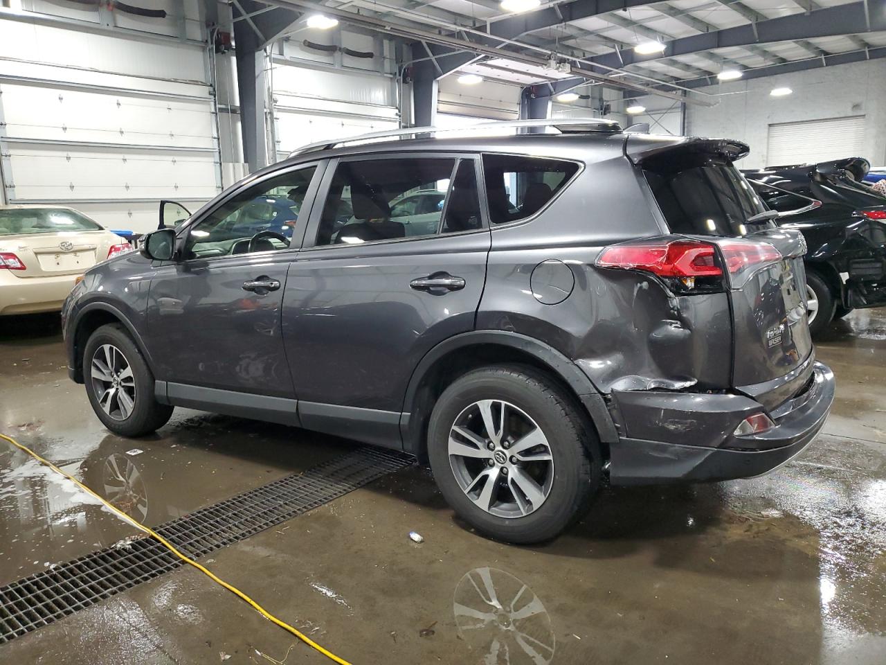 2017 Toyota RAV 4 VIN JTMRFREV5HJ133521 Copart auction photo, rear end damage thumbnail 2