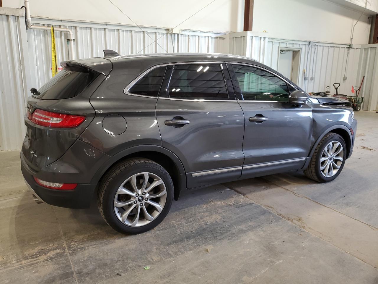 2018 Lincoln MKC VIN 5LMCJ2D97JUL07666 Copart auction photo, front end / side damage thumbnail 3