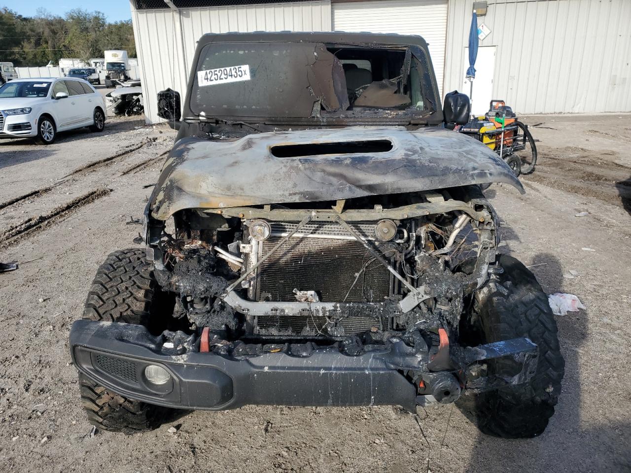 2021 Jeep Gladiator VIN 1C6JJTEG8ML584572 Copart auction photo, burn damage thumbnail 5