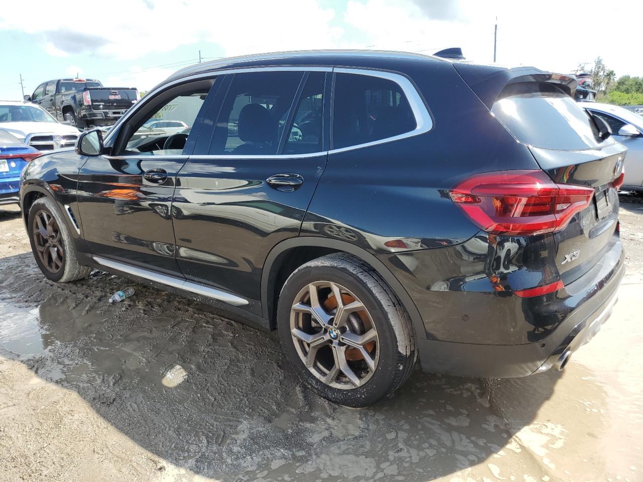 2021 BMW X3 VIN 5UXTY3C01M9H99583 Copart auction photo, water/flood damage thumbnail 2