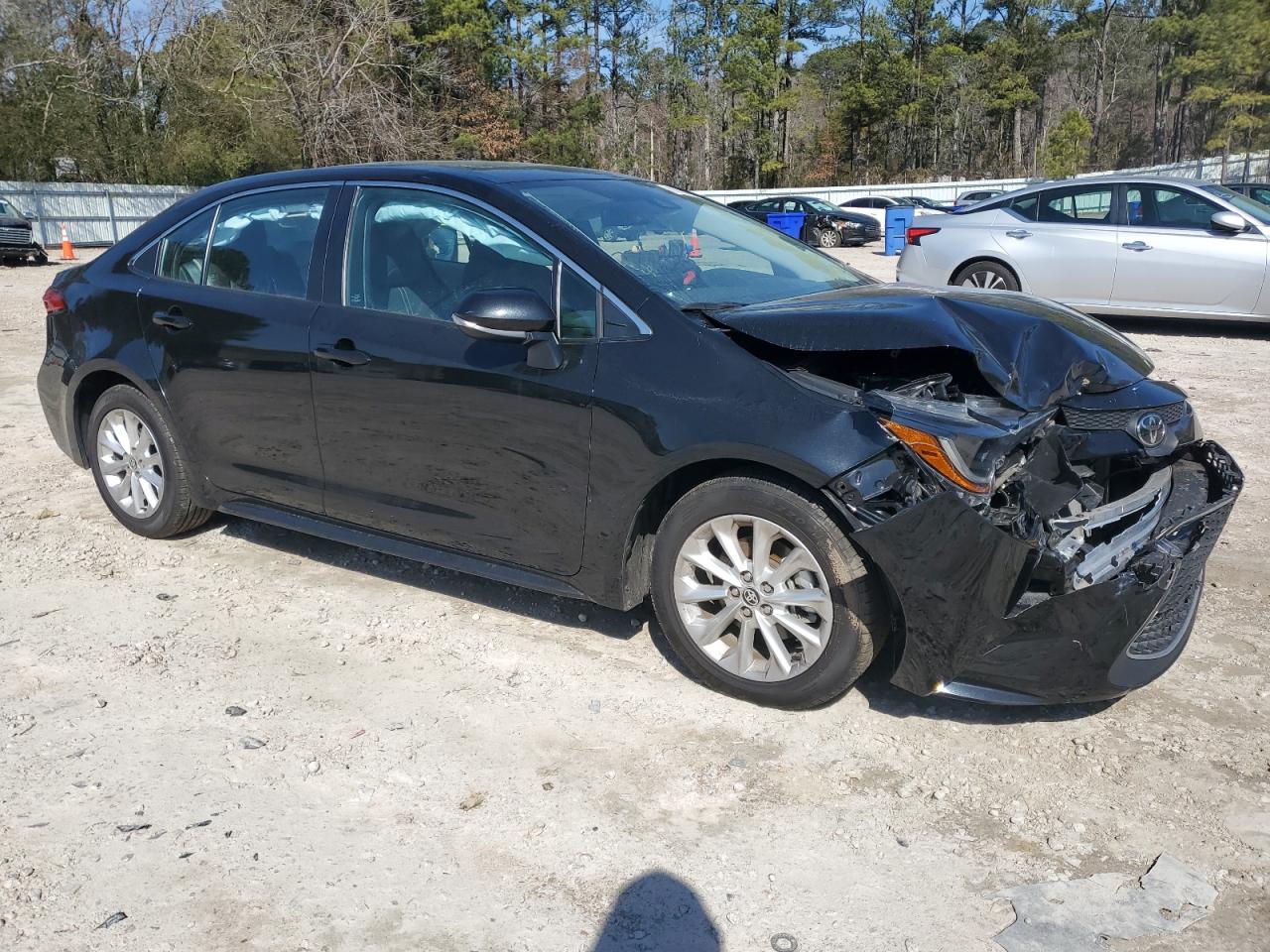 2022 Toyota Corolla VIN 5YFFPMAE1NP354341 Copart auction photo, front end damage thumbnail 4