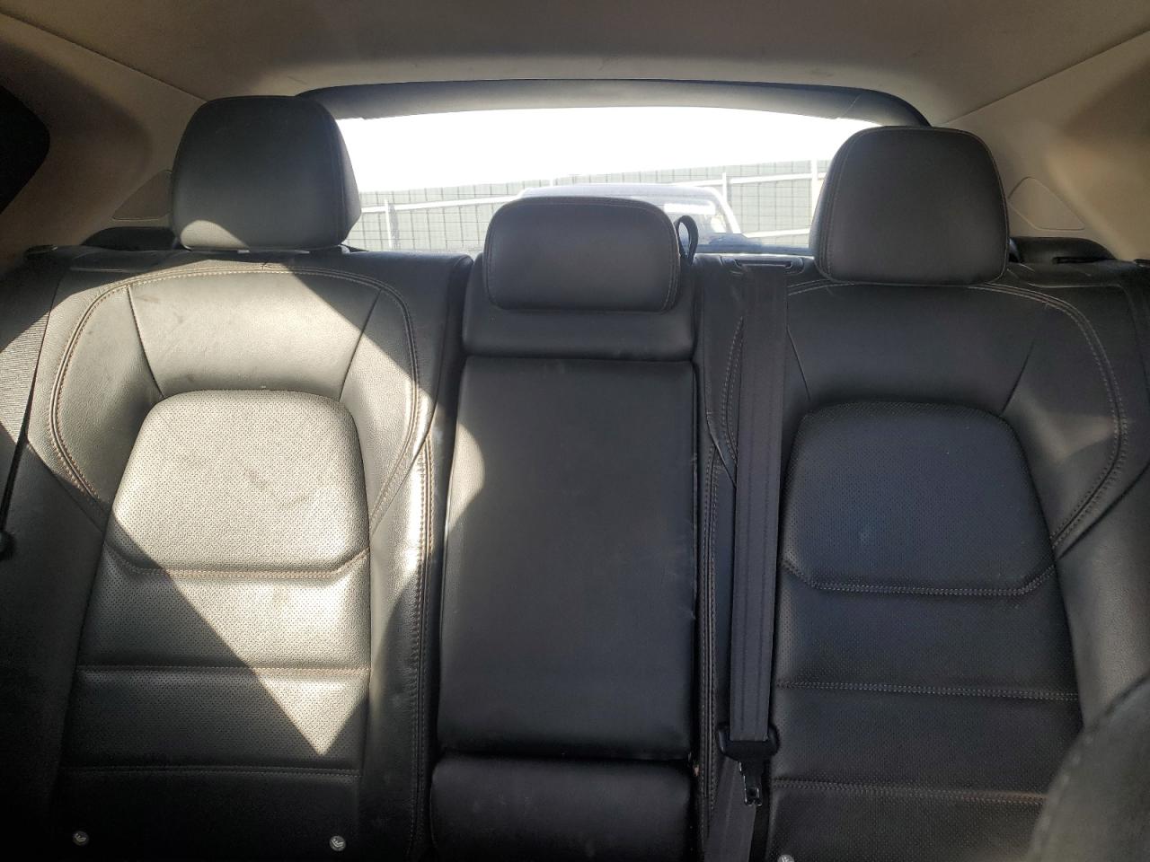 2018 Mazda CX-5 VIN JM3KFBDM7J0371360 Copart auction photo, front end / side damage thumbnail 10