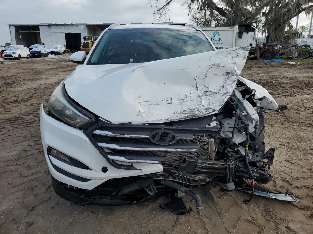 2017 Hyundai Tucson VIN KM8J33A45HU267763 Copart auction photo, front end damage thumbnail 5