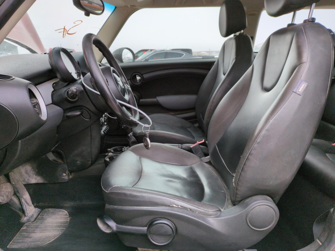 2011 MINI Cooper VIN WMWSU3C54BT097286 Copart auction photo, side damage thumbnail 7
