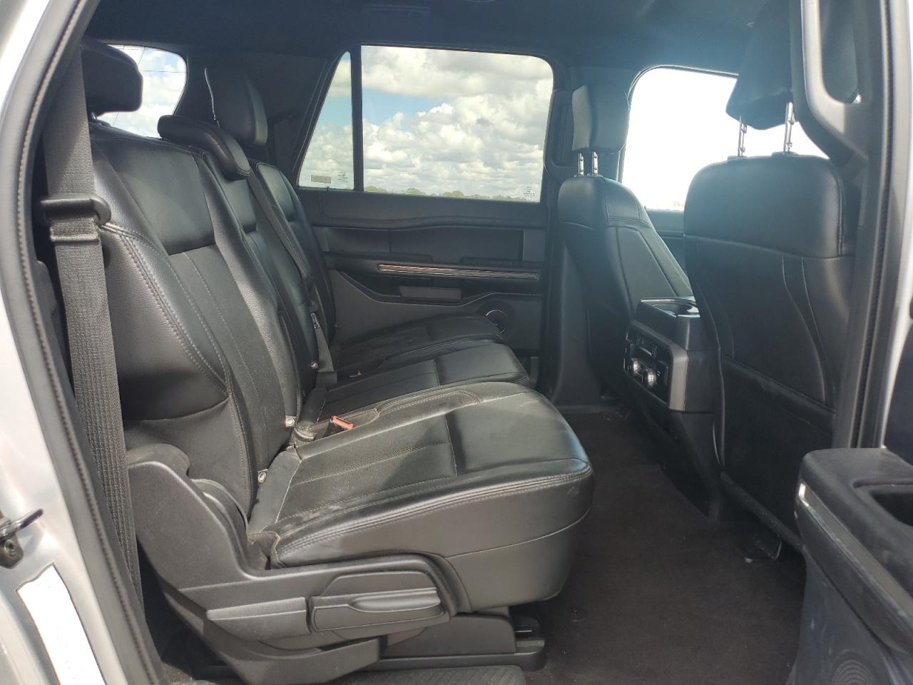 2020 Ford Expedition VIN 1FMJK1HT9LEA12170 Copart auction photo, front end damage thumbnail 11