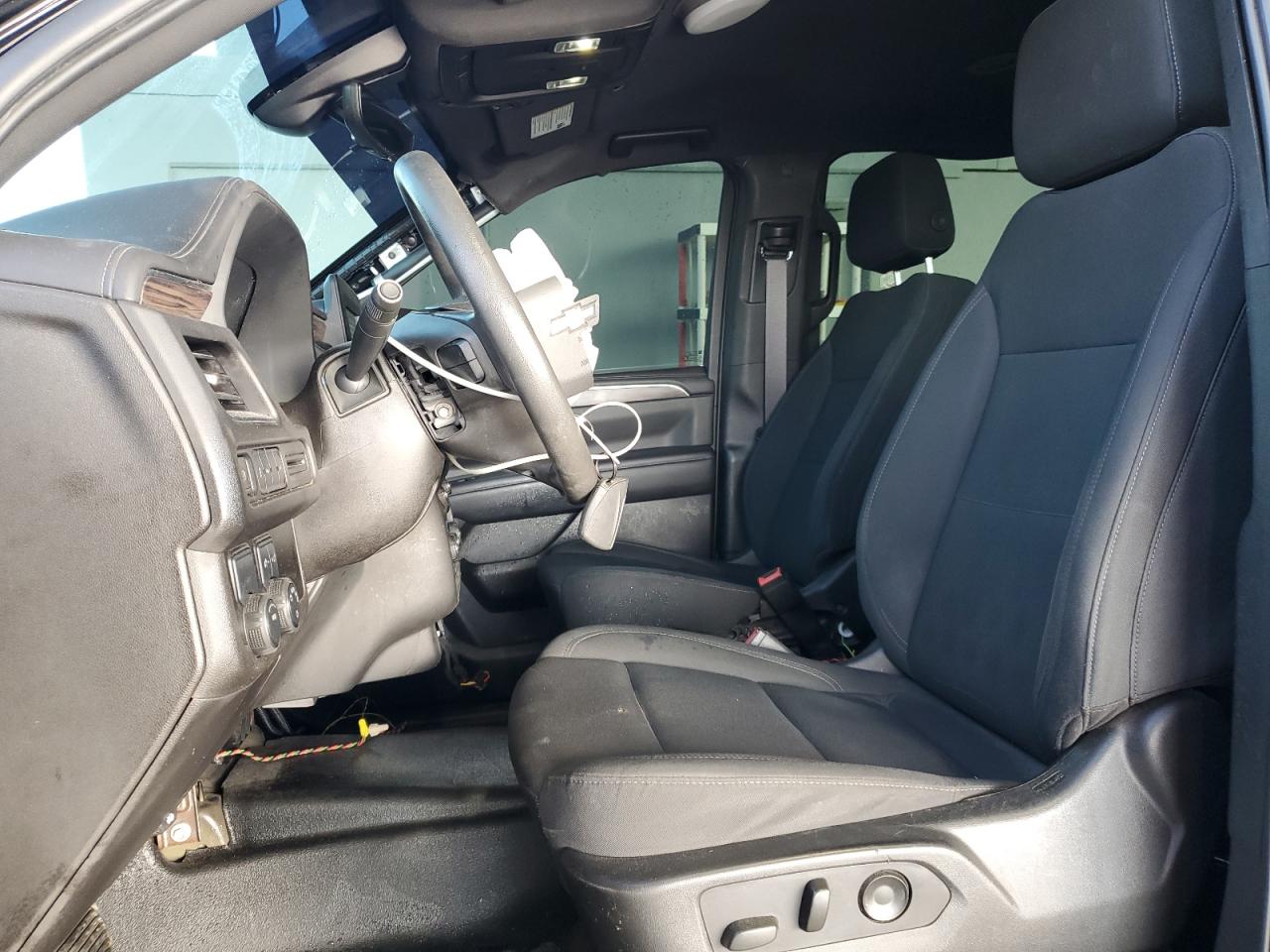 2021 Chevrolet Tahoe VIN 1GNSCLED5MR291598 Copart auction photo, front end / minor dent/scratches damage thumbnail 7