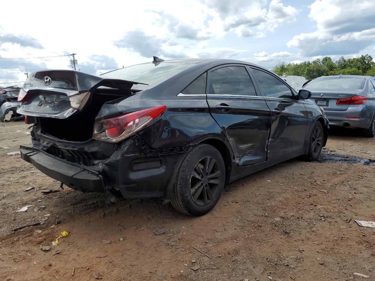 2013 Hyundai Sonata VIN 5NPEB4AC7DH668385 Copart auction photo, rear end / front end damage thumbnail 3