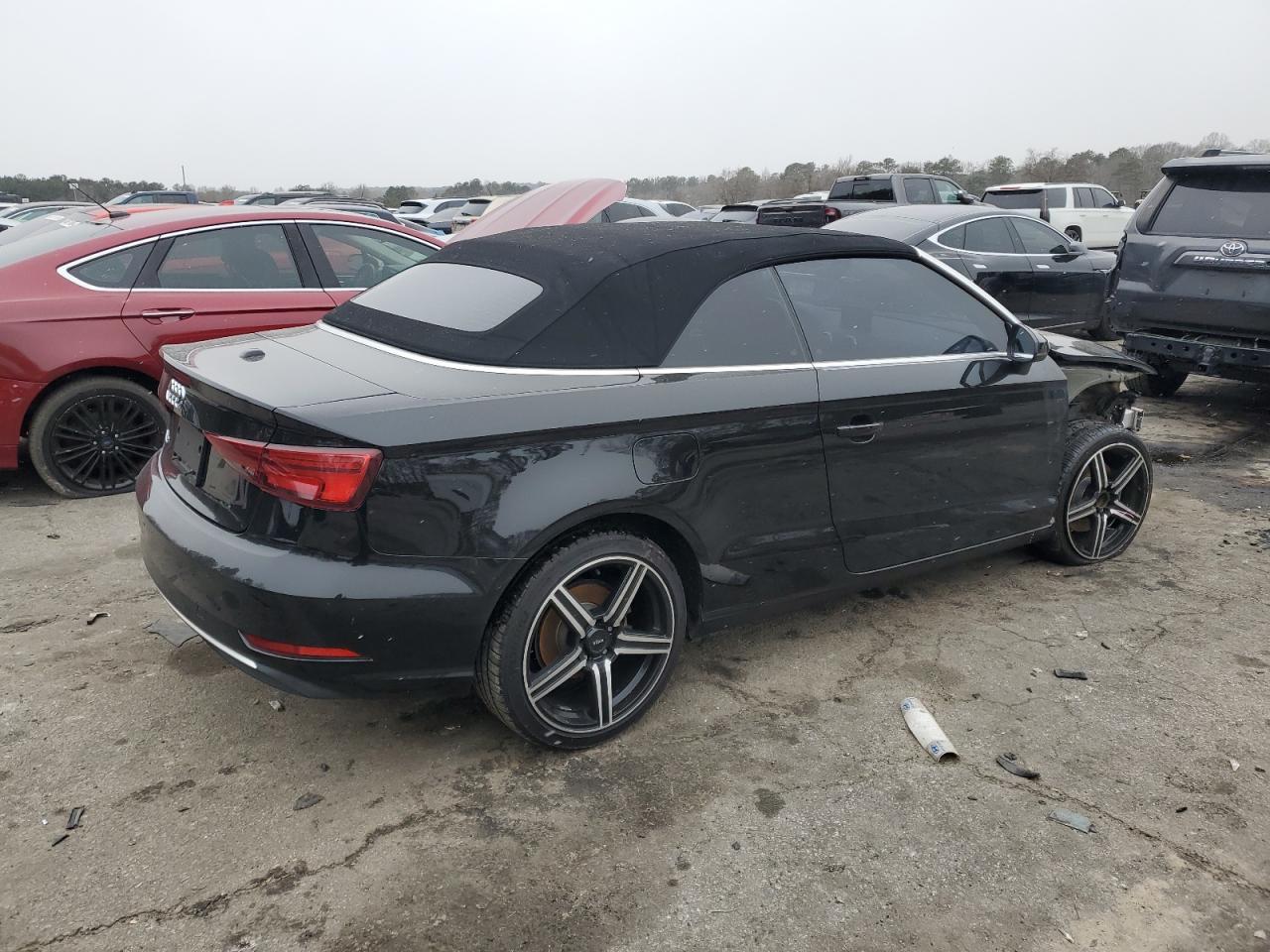 2018 Audi A3 VIN WAU6ULFF7J1005040 Copart auction photo, front end / side damage thumbnail 3