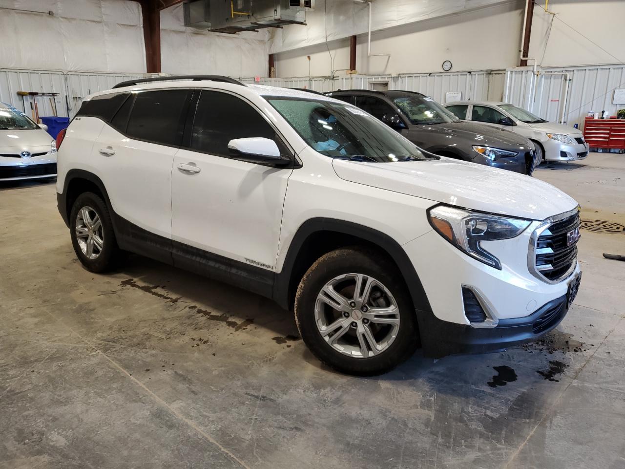 2019 GMC Terrain VIN 3GKALTEV9KL147428 Copart auction photo, all over damage thumbnail 4
