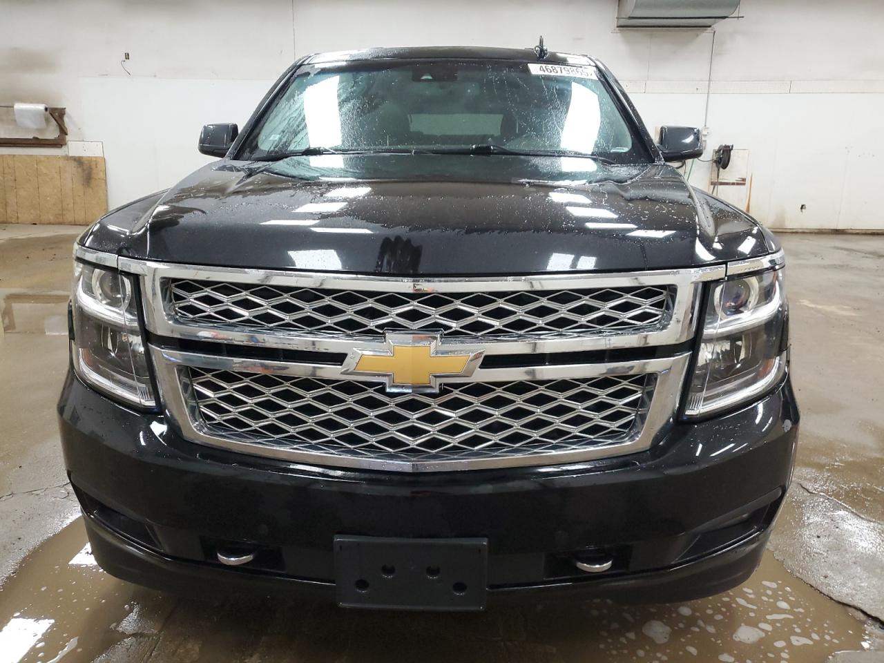 2017 Chevrolet Suburban VIN 1GNSKHKC8HR264008 Copart auction photo, rear end / side damage thumbnail 5