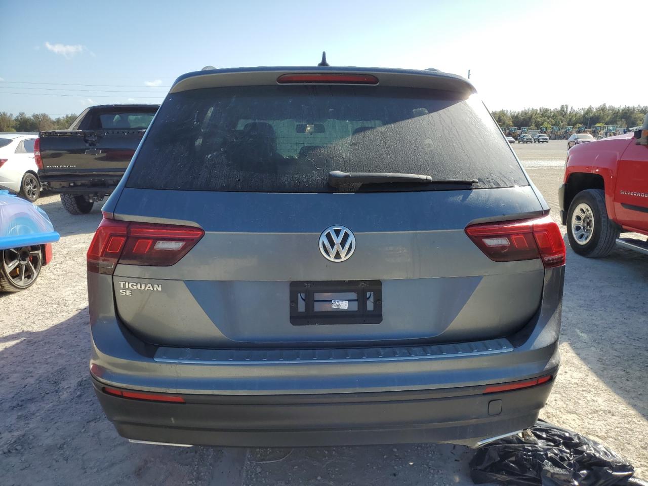 2019 Volkswagen Tiguan VIN 3VV3B7AX7KM154279 Copart auction photo, water/flood damage thumbnail 6