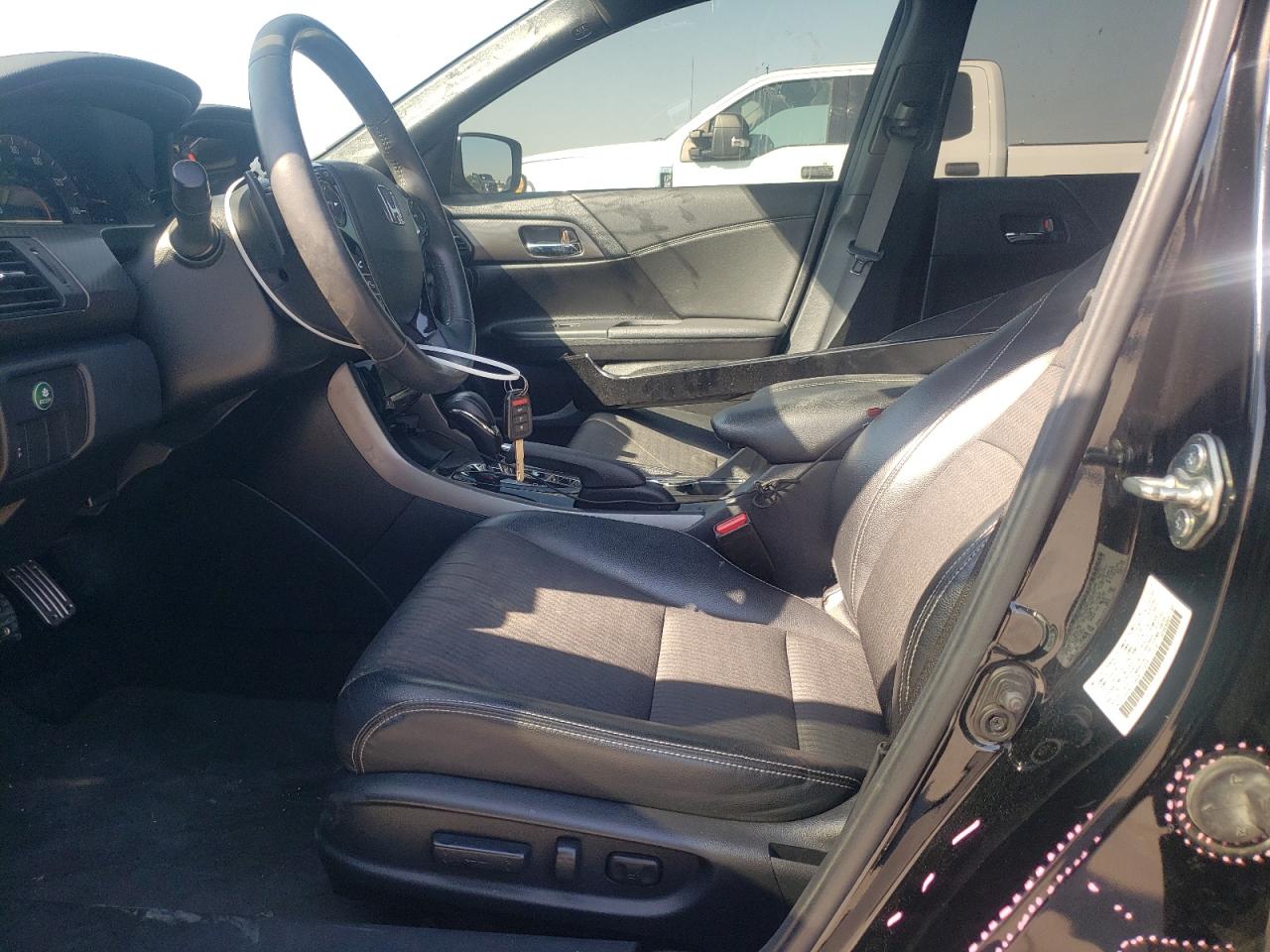 2016 Honda Accord VIN 1HGCR2F56GA172959 Copart auction photo, side / front end damage thumbnail 7